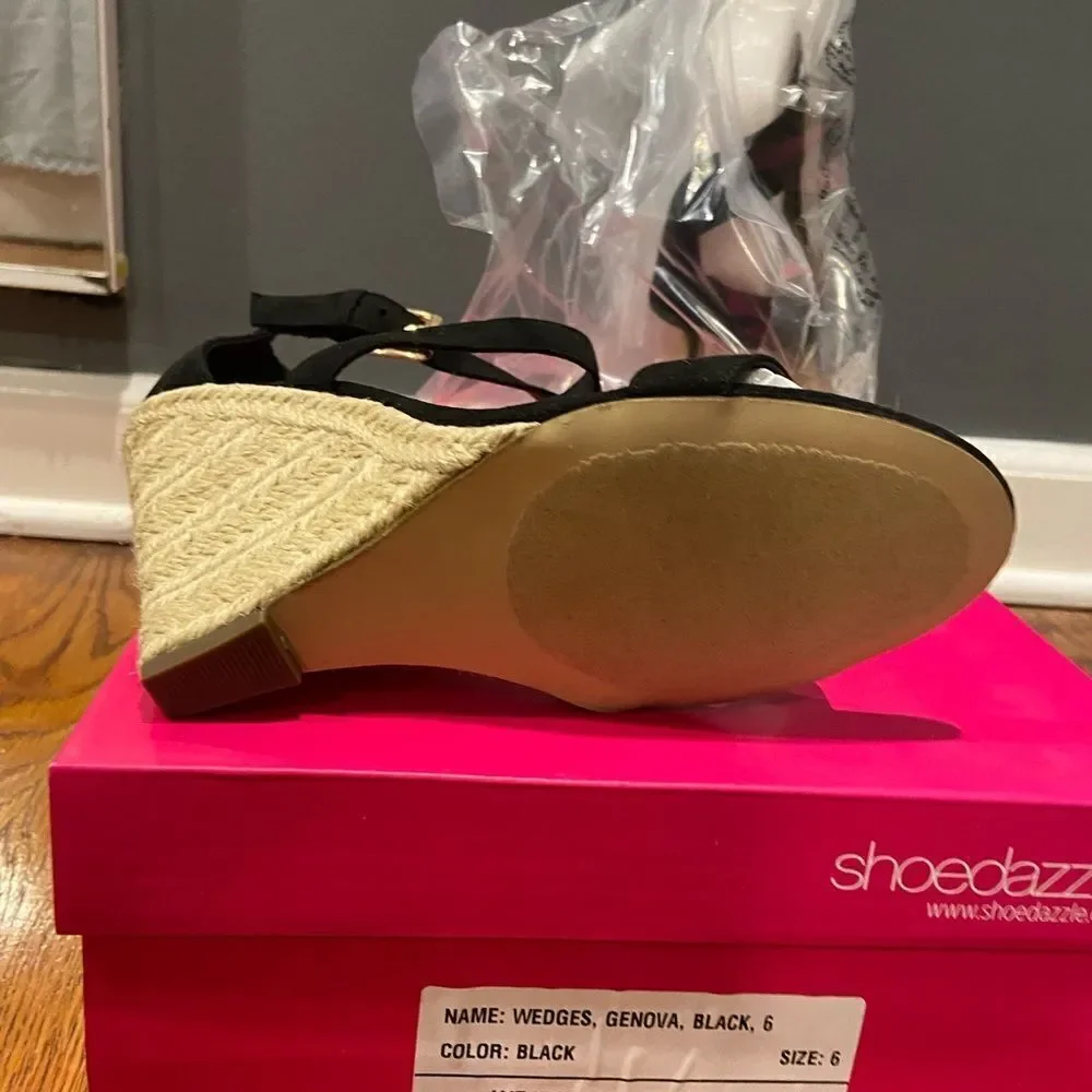 Shoe dazzle Genova wedge in black.